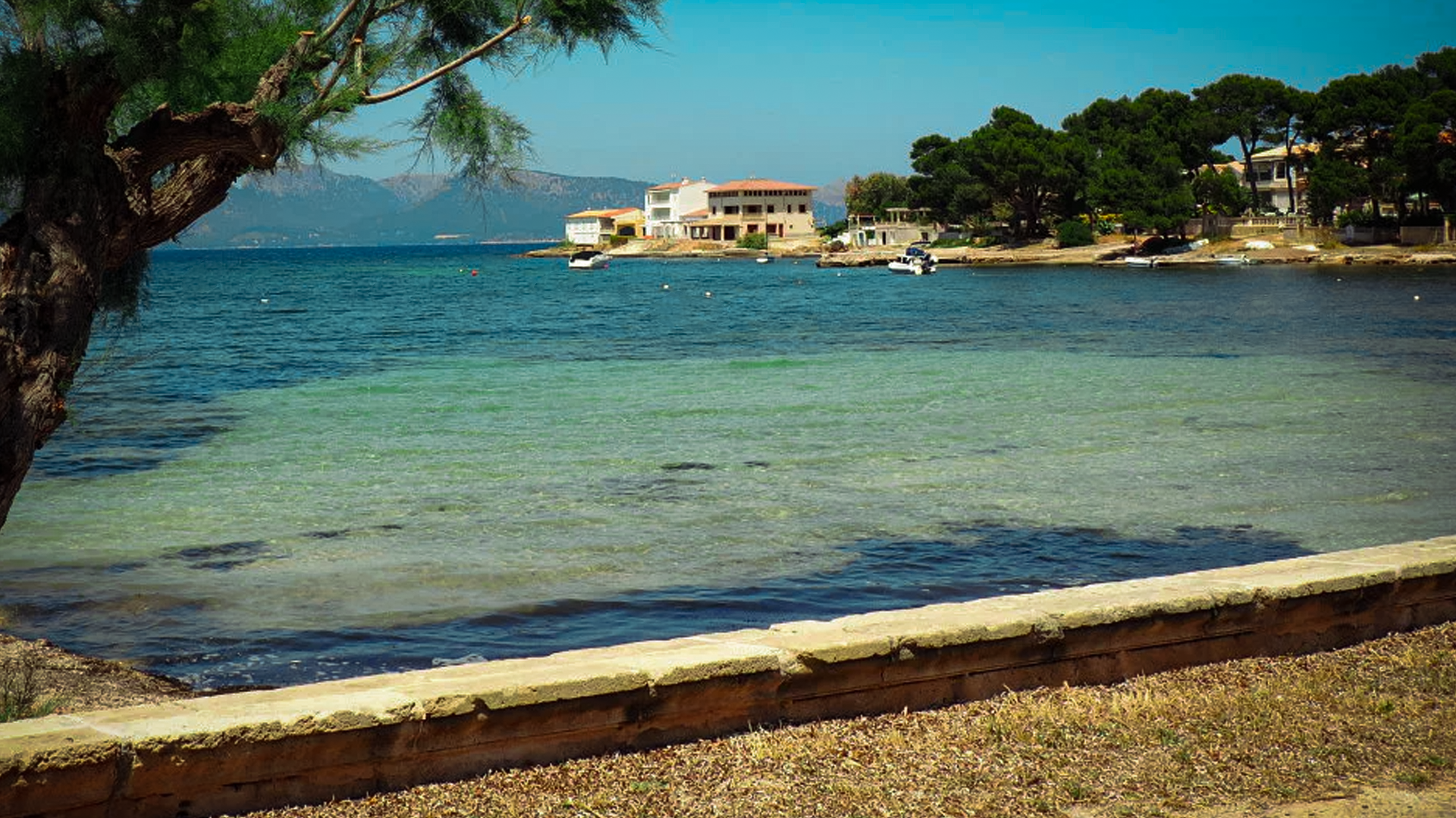 Platja Es Morer Vermell